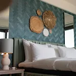 Riviera 4*