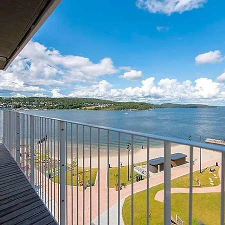 Riviera 4* Moss