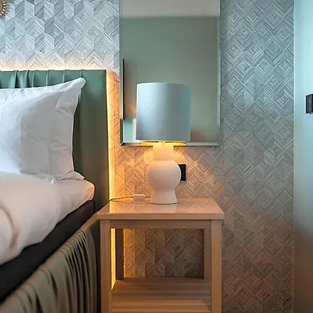 Riviera 4*